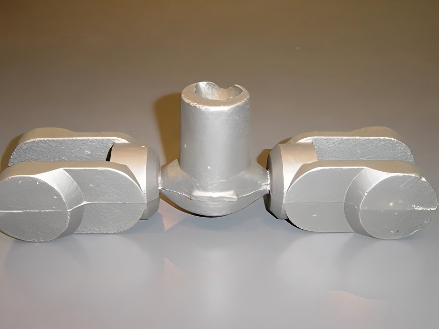 Znaczenie i projekt żeliwnej szyi pionowej