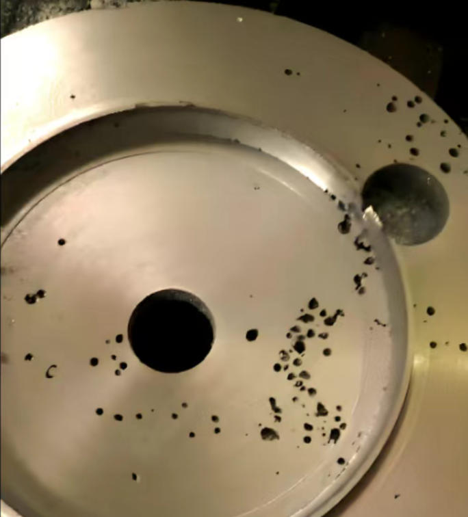 Charakterystyka i miary zapobiegania porowatości podskórnej w szarych części żeliwa